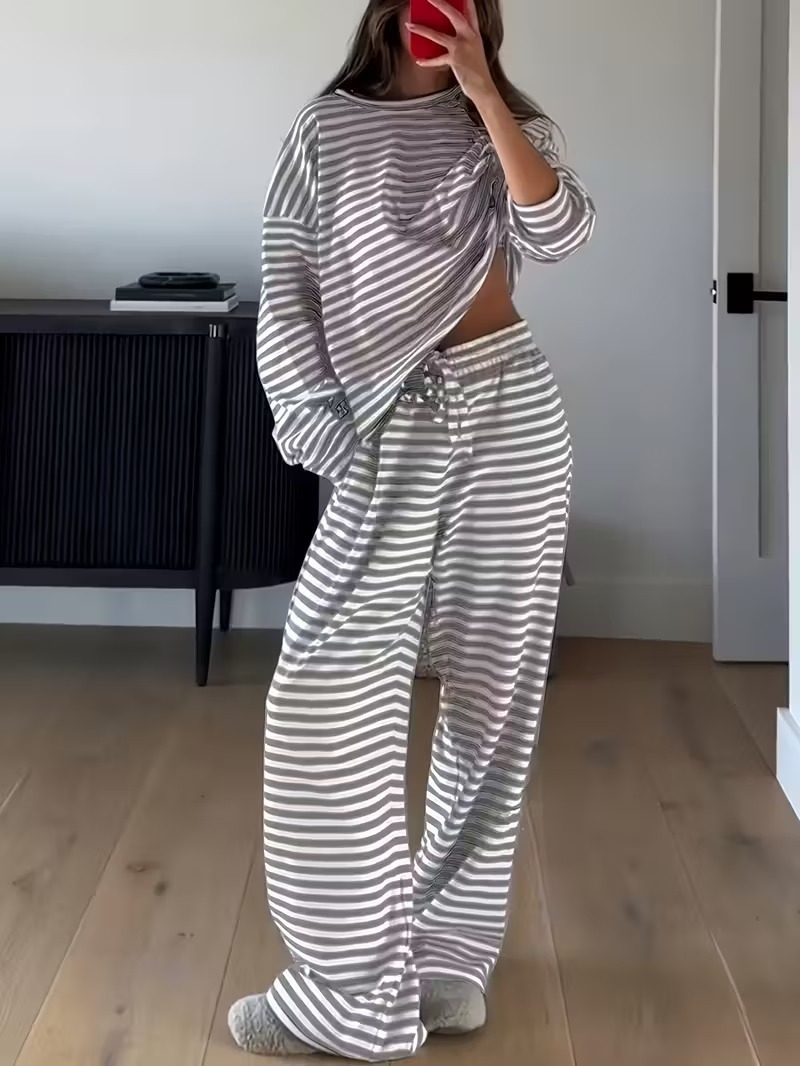 2026 Autumn Winter New Women S - огляд і ціна T-Shirts